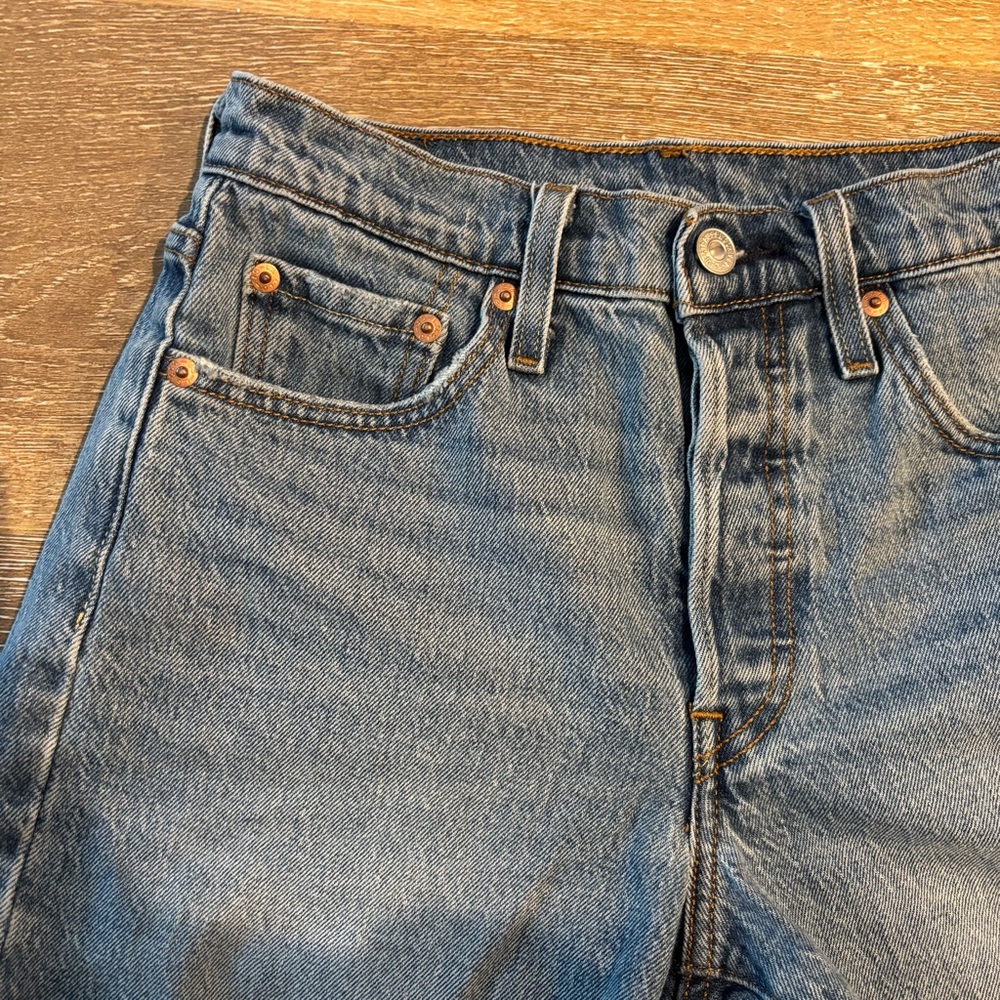 Levi’s 501 Mid Thigh denim shorts 25 - Picture 4 of 6